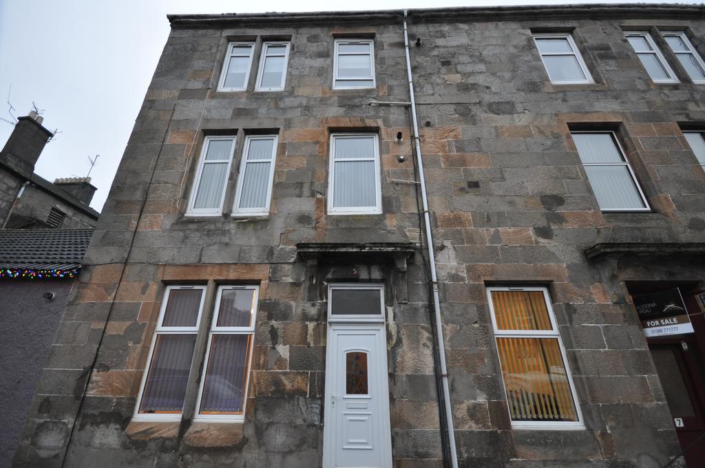 5 Wallace Street Apartment Дъмбартън Екстериор снимка